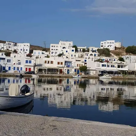 Teresa's Sunrise Pánormos