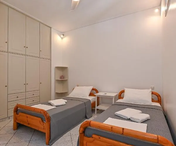 Teresa's Sunrise Pánormos