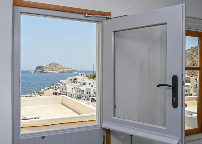 Teresa's Sunrise Pánormos